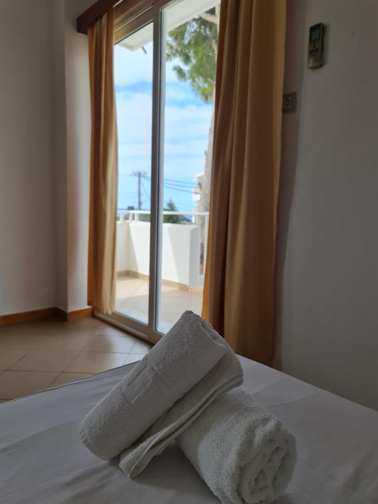 City Center Gjordeni Apartments Ksamil Bagian luar foto