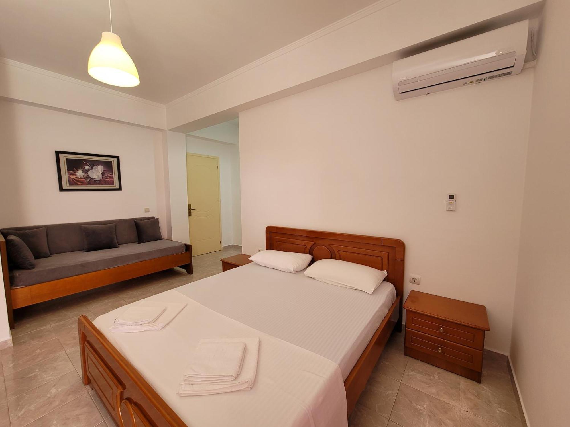 City Center Gjordeni Apartments Ksamil Bagian luar foto