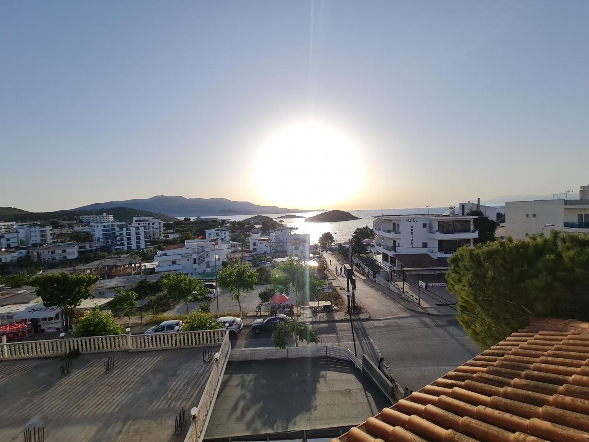 City Center Gjordeni Apartments Ksamil Bagian luar foto