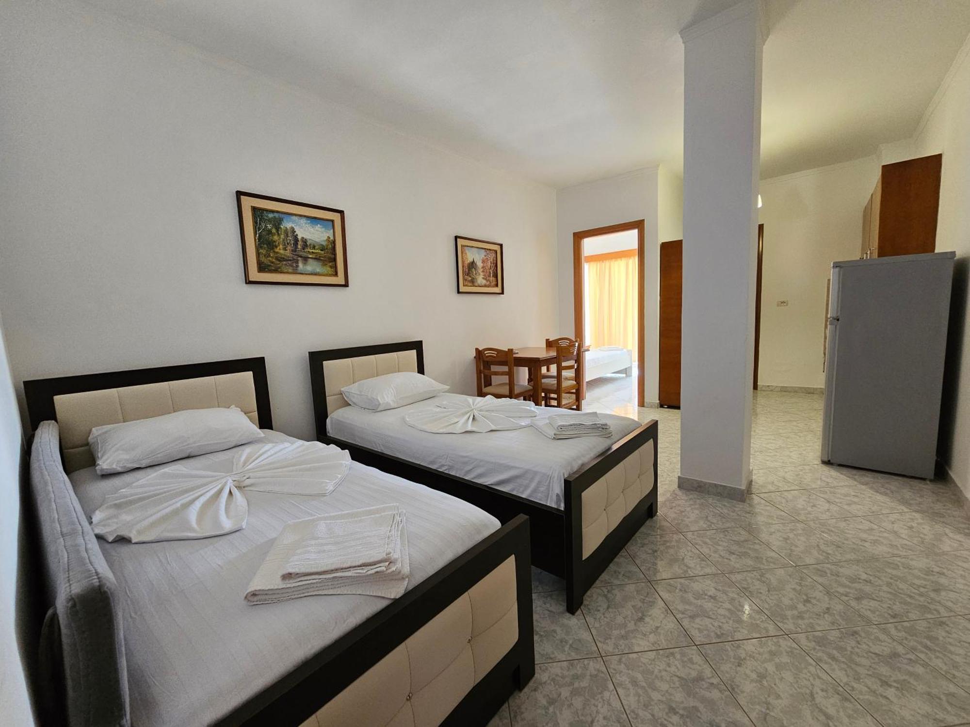 City Center Gjordeni Apartments Ksamil Bagian luar foto